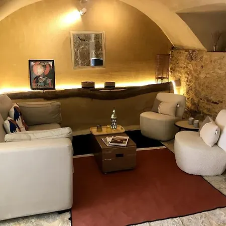 Maison De Charme Avec Jacuzzi Villa *