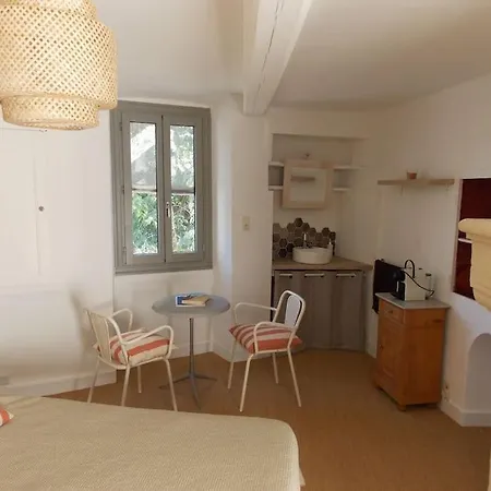 Maison De Charme Avec Jacuzzi Saint-Maximin